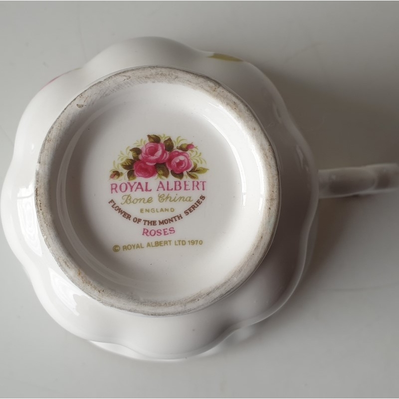 Royal Albert Flower of the Month serie June kopje
