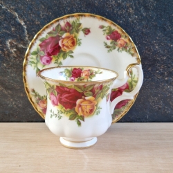 Royal Albert Old Country...