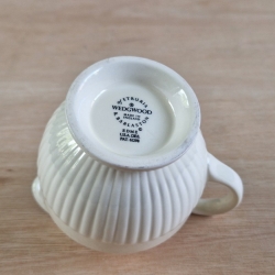 Wedgwood melkkannetje EDME...