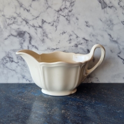 Wedgwood Queens Shape sauskan